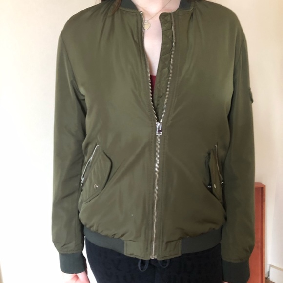 Zara green bomber jacket - Picture 2 of 3